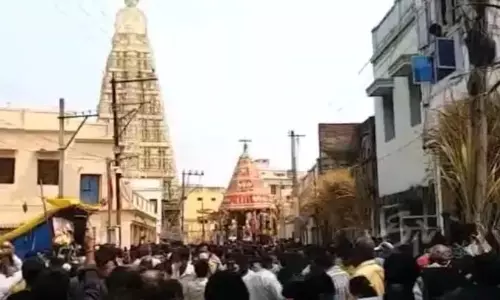 Nellore के तलपागिरी मंदिर में रथोत्सव के अवसर पर आध्यात्मिक उत्साह का माहौल