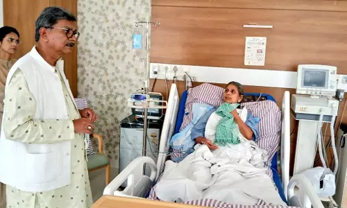 गृहमंत्री विजय शर्मा की माता कृष्णा देवी अस्वस्थ, रायपुर के हॉस्पिटल में भर्ती