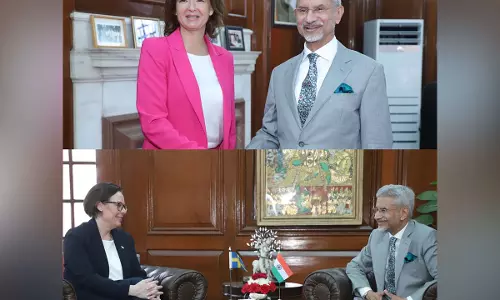 Jaishankar ने स्वीडिश मंत्री स्टेनरगार्ड और स्लोवेनियाई उप प्रधानमंत्री फेजोन से मुलाकात की Jaishankar ने स्वीडिश मंत्री स्टेनरगार्ड और स्लोवेनियाई उप प्रधानमंत्री फेजोन से मुलाकात की