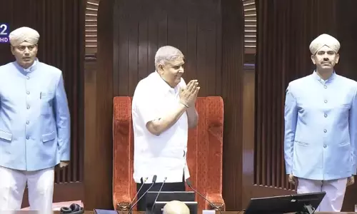अस्पताल से छुट्टी के बाद पहली बार राज्यसभा पहुंचे उपराष्ट्रपति धनखड़