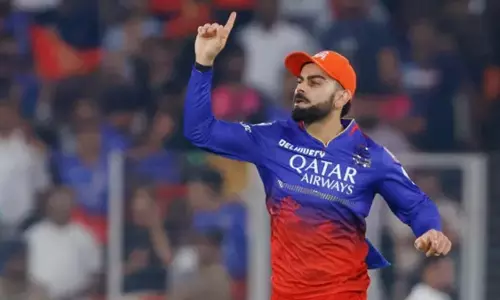 विराट कोहली ने क्यों ठुकराया RCB की कप्तानी का ऑफर? स्टार विकेटकीपर का बड़ा खुलासा विराट कोहली ने क्यों ठुकराया RCB की कप्तानी का ऑफर? स्टार विकेटकीपर का बड़ा खुलासा