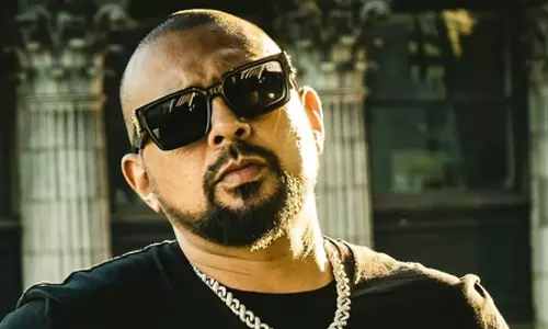 एआई गीतकारों को आलसी बना सकता है : Sean Paul