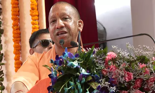CM Yogi ने पुलिस भर्ती को लेकर विपक्ष पर कटाक्ष किया