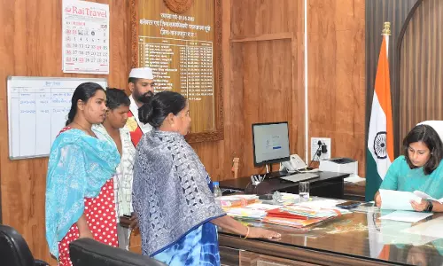 कलेक्टर ममगाईं ने सुनी आमजनों की समस्याएं कलेक्टर ममगाईं ने सुनी आमजनों की समस्याएं