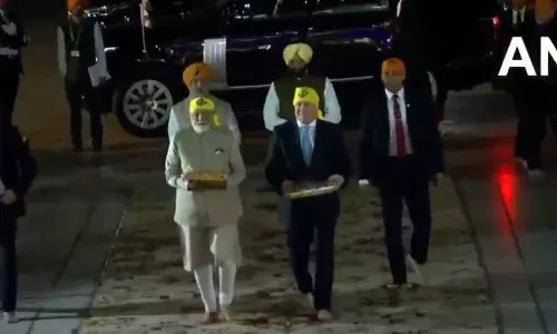 गुरुद्वारा रकाब गंज साहिब पहुंचे पीएम मोदी और न्यूजीलैंड के पीएम क्रिस्टोफर लक्सन