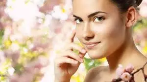 Skin Care Tips: स्वस्थ और चमकदार त्वचा के लिए अपनाएं ये 7 आसान आदतें Skin Care Tips: स्वस्थ और चमकदार त्वचा के लिए अपनाएं ये 7 आसान आदतें