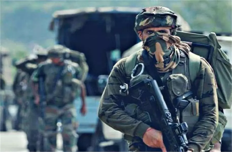 Jammu- Kashmir: आतंकियों का खतरा, हाई अलर्ट जारी Jammu- Kashmir: आतंकियों का खतरा, हाई अलर्ट जारी