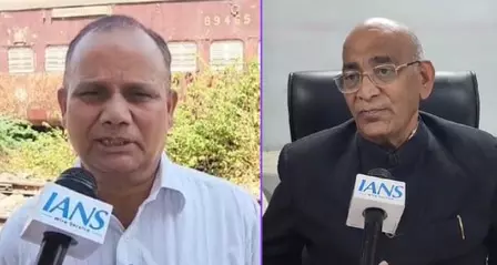 गोधरा कांड : पूर्व फायर अधिकारी ने बताया, पत्थरबाजी करके गाड़ियों को रोका गया, समय से पहुंचते तो बच सकती थी कई जान गोधरा कांड : पूर्व फायर अधिकारी ने बताया, पत्थरबाजी करके गाड़ियों को रोका गया, समय से पहुंचते तो बच सकती थी कई जान