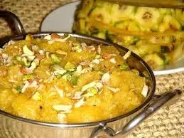 Pineapple Halwa Recipe: वजन घटाने के दौरान लो फैट पाइनएप्पल हलवा है बेस्ट स्वीट डिश, जानें रेसिपी Pineapple Halwa Recipe: वजन घटाने के दौरान लो फैट पाइनएप्पल हलवा है बेस्ट स्वीट डिश, जानें रेसिपी