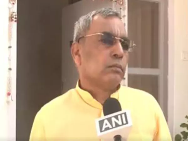 कुछ अराजकतावादी तत्वों द्वारा अराजकता पैदा की गई: नागपुर हिंसा पर यूपी के मंत्री Om Prakash Rajbhar कुछ अराजकतावादी तत्वों द्वारा अराजकता पैदा की गई: नागपुर हिंसा पर यूपी के मंत्री Om Prakash Rajbhar
