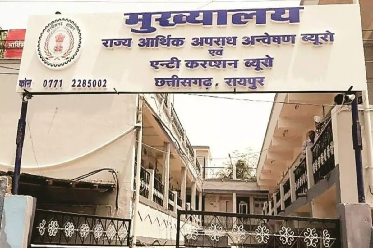 रायपुर EOW की टीम झारखंड के IAS अफसर के खिलाफ लेगी एक्शन रायपुर EOW की टीम झारखंड के IAS अफसर के खिलाफ लेगी एक्शन