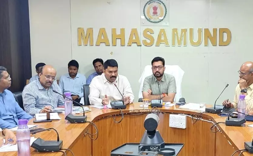 नशीली पदार्थों के अनाधिकृत विक्रय पर सख्त कार्रवाई की जाएगी : कलेक्टर लंगेह नशीली पदार्थों के अनाधिकृत विक्रय पर सख्त कार्रवाई की जाएगी : कलेक्टर लंगेह