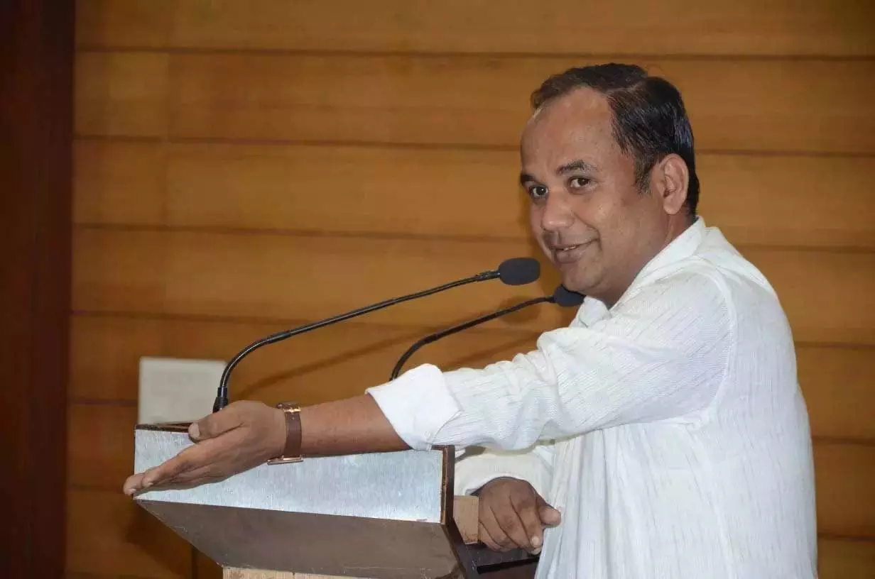 आरबीसी 6-4 के तहत कलेक्टर डॉ. गौरव सिंह ने मंजूर की मुआवजा राशि आरबीसी 6-4 के तहत कलेक्टर डॉ. गौरव सिंह ने मंजूर की मुआवजा राशि
