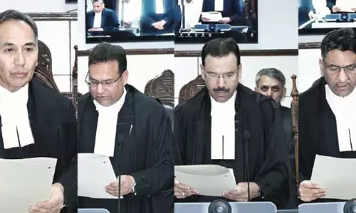 मुख्य न्यायाधीश ने अतिरिक्त न्यायाधीशों को न्यायाधीश के रूप में पद की शपथ दिलाई