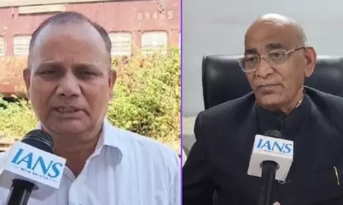 गोधरा कांड : पूर्व फायर अधिकारी ने बताया, पत्थरबाजी करके गाड़ियों को रोका गया, समय से पहुंचते तो बच सकती थी कई जान