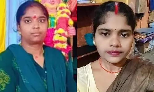 Bengaluru: पैदल यात्रियों पर गिरा बिजली का खंभा, गर्भवती महिला समेत दो महिलाओं की मौत Bengaluru: पैदल यात्रियों पर गिरा बिजली का खंभा, गर्भवती महिला समेत दो महिलाओं की मौत