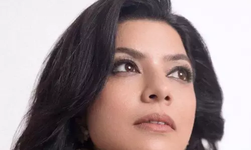 Rajshree Deshpande : सिर्फ पर्दे पर नहीं, असल जिंदगी में भी नायिका Rajshree Deshpande : सिर्फ पर्दे पर नहीं, असल जिंदगी में भी नायिका