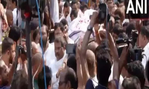 पूर्व केंद्रीय मंत्री देबेंद्र प्रधान का पार्थिव शरीर Puri में अंतिम संस्कार के लिए ले जाया गया