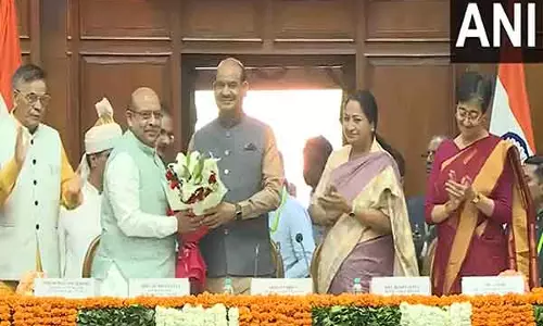 Lok Sabha अध्यक्ष ने दिल्ली विधानसभा में विधायकों के लिए दो दिवसीय ओरिएंटेशन कार्यक्रम का उद्घाटन किया