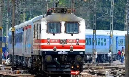 रेल यात्रियों को दी जा रही 47 प्रतिशत यात्रा सब्सिडी: अश्विनी वैष्णव