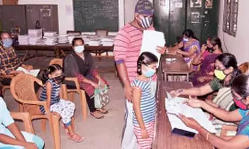 Tamil Nadu: सरकारी स्कूलों में अब तक 72,600 छात्र लॉकडाउन से प्रभावित हुए