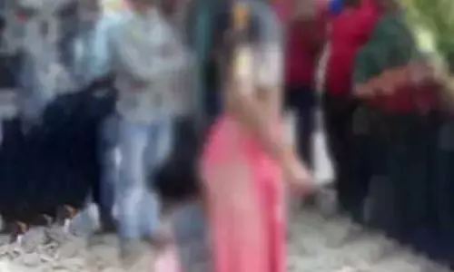 लीची के बगीचे में पेड़ से लटका महिला, बच्ची का शव बरामद