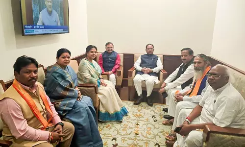 संसद भवन में छत्तीसगढ़ के भाजपा सांसदों से CM साय ने की मुलाकात संसद भवन में छत्तीसगढ़ के भाजपा सांसदों से CM साय ने की मुलाकात