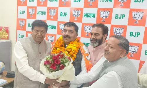 Haryana : परवीन लाठर करेंगी करनाल भाजपा की कमान, पार्टी को मजबूत करने का लिया संकल्प Haryana : परवीन लाठर करेंगी करनाल भाजपा की कमान, पार्टी को मजबूत करने का लिया संकल्प