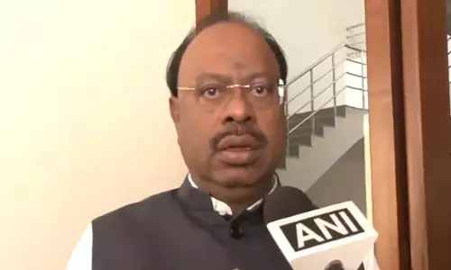 महाराष्ट्र BJP प्रमुख ने नागपुर में हुई हिंसा की निंदा करते हुए कहा, षड्यंत्र रचा गया था महाराष्ट्र BJP प्रमुख ने नागपुर में हुई हिंसा की निंदा करते हुए कहा, षड्यंत्र रचा गया था