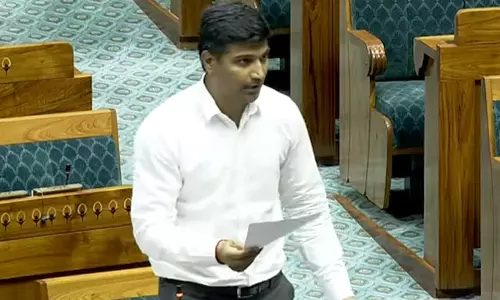 अधिक चीनी वाले खाद्य पदार्थों पर 28% कर लगाएं: Lavu Srikrishna Deva Rayalu अधिक चीनी वाले खाद्य पदार्थों पर 28% कर लगाएं: Lavu Srikrishna Deva Rayalu