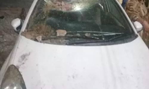 Ludhiana: हथियारबंद बदमाशों ने लोहारा परिवार पर किया हमला Ludhiana: हथियारबंद बदमाशों ने लोहारा परिवार पर किया हमला
