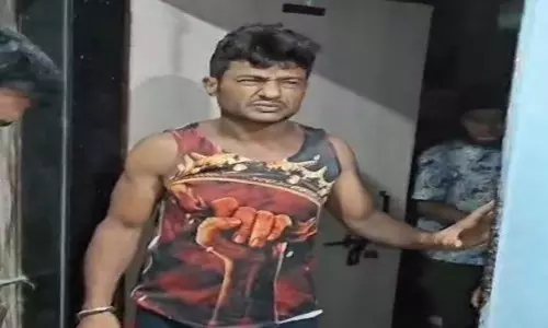 Raipur Breaking: ईरानी डेरा में क्राइम ब्रांच का छापा, 2 निगरानी बदमाश गिरफ्तार