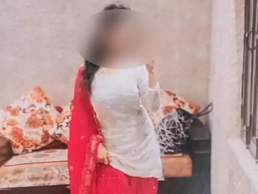 अवैध संबंधों में फंसी! शव को ड्रम में डाल सीमेंट भरा, पत्नी ने पति को ऐसे मारा कि निकालने में घंटों लगे अवैध संबंधों में फंसी! शव को ड्रम में डाल सीमेंट भरा, पत्नी ने पति को ऐसे मारा कि निकालने में घंटों लगे