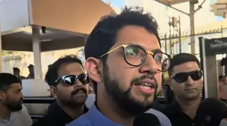 हिंसा भाजपा का पुराना हथियार, महाराष्ट्र को बनाना चाहते हैं मणिपुर : आदित्य ठाकरे हिंसा भाजपा का पुराना हथियार, महाराष्ट्र को बनाना चाहते हैं मणिपुर : आदित्य ठाकरे