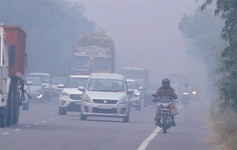 Delhi की हवा भारतीय महानगरों में सबसे ज़्यादा प्रदूषित Delhi की हवा भारतीय महानगरों में सबसे ज़्यादा प्रदूषित