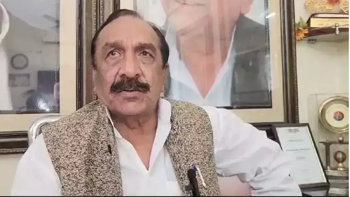 Lucknow: इकबाल महमूद ने संभल के नेजा मेले को लेकर योगी सरकार पर साधा निशाना Lucknow: इकबाल महमूद ने संभल के नेजा मेले को लेकर योगी सरकार पर साधा निशाना