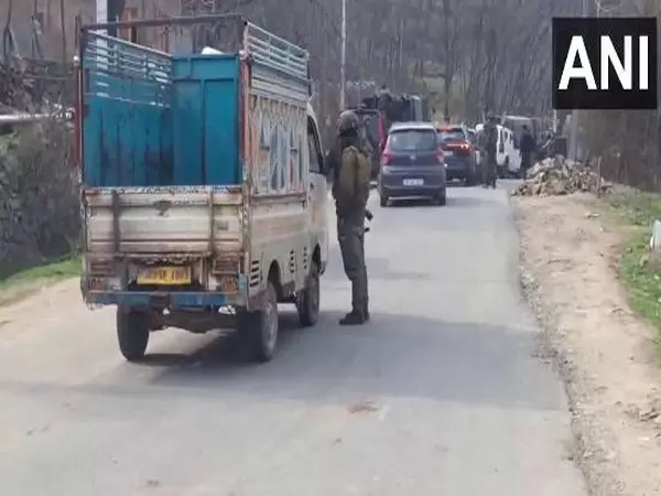 जम्मू-कश्मीर: बांदीपुरा में संदिग्ध IED बरामद जम्मू-कश्मीर: बांदीपुरा में संदिग्ध IED बरामद
