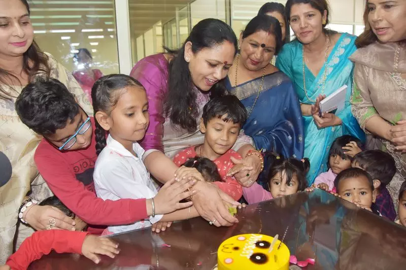Haryana : महिला सशक्तिकरण के लिए सरकार प्रतिबद्ध सुमन सैनी Haryana : महिला सशक्तिकरण के लिए सरकार प्रतिबद्ध सुमन सैनी