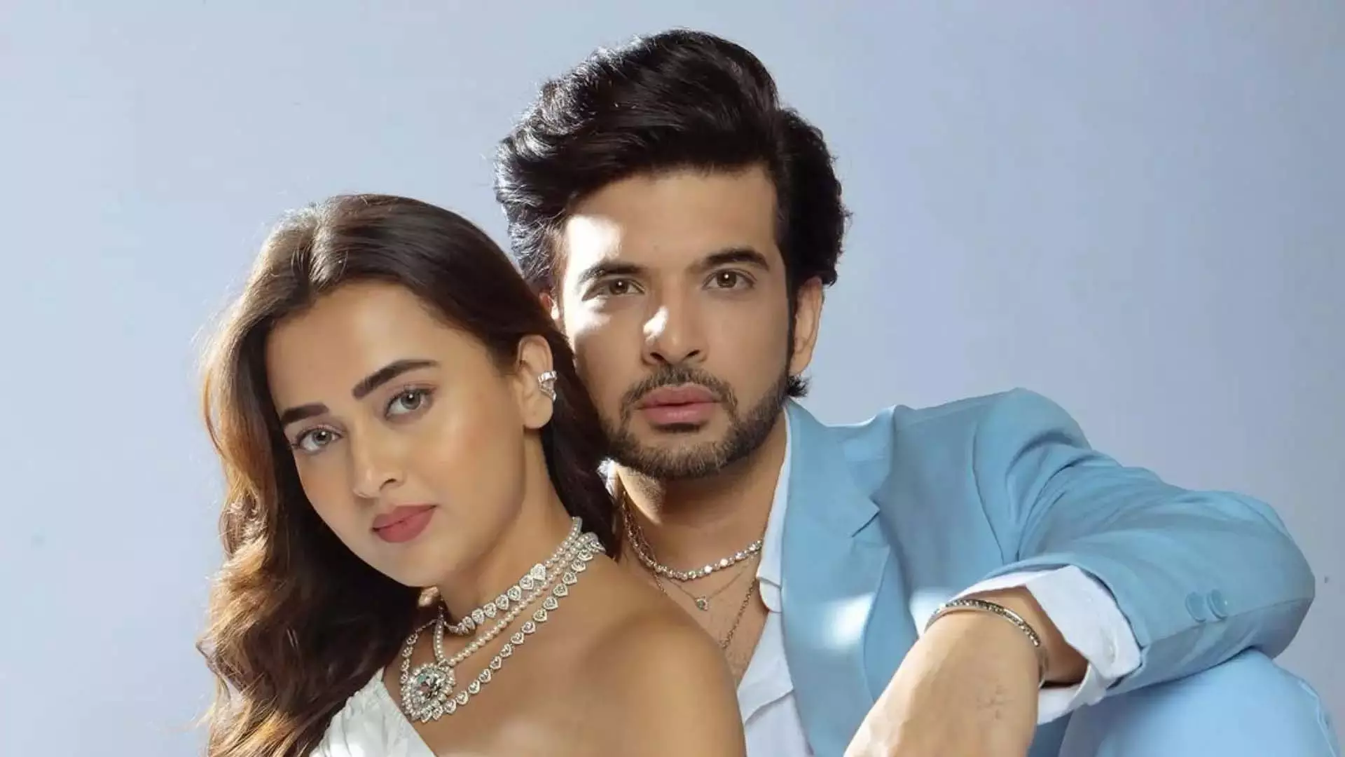 Tejasswi-Karan wedding : तेजस्वी और करण की इस साल होगी शादी, मां ने की पुष्टि Tejasswi-Karan wedding : तेजस्वी और करण की इस साल होगी शादी, मां ने की पुष्टि