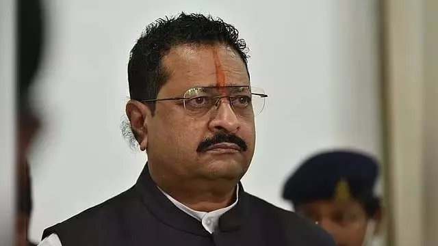 सरकारी ठेका कार्यों में मुसलमानों के लिए 4% आरक्षण: यतनाल का राज्यपाल को पत्र सरकारी ठेका कार्यों में मुसलमानों के लिए 4% आरक्षण: यतनाल का राज्यपाल को पत्र
