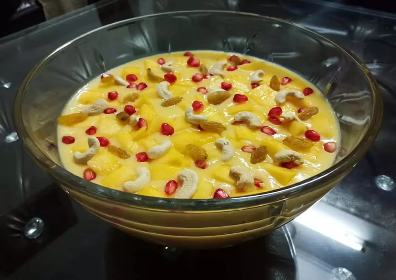 मैंगो कस्टर्ड रेसिपी मैंगो कस्टर्ड रेसिपी