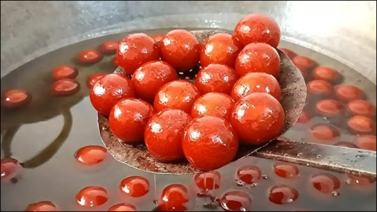Paneer Gulab Jamun दीवाना कर देगा शानदार मिठाई का स्वाद Paneer Gulab Jamun दीवाना कर देगा शानदार मिठाई का स्वाद