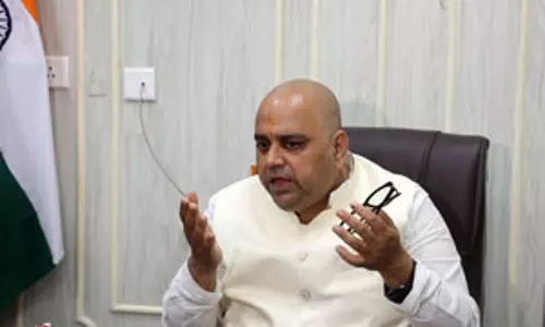 दिल्ली की सड़कों पर एक अप्रैल से दौड़ने लगेंगी नई इलेक्ट्रिक बसें : पंकज सिंह