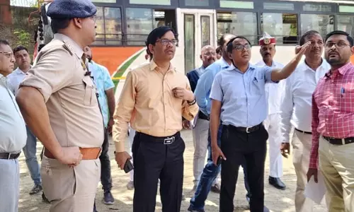 Ballia: जिलाधिकारी प्रवीण कुमार लक्षकार ने निर्माणाधीन बस डिपो का निरीक्षण किया Ballia: जिलाधिकारी प्रवीण कुमार लक्षकार ने निर्माणाधीन बस डिपो का निरीक्षण किया