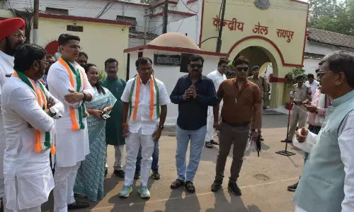 सचिन पायलट ने रायपुर जेल में कवासी लखमा से की मुलाकात