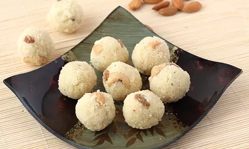 Grainy semolina laddu के स्वाद की हर कोई करेगा तारीफ