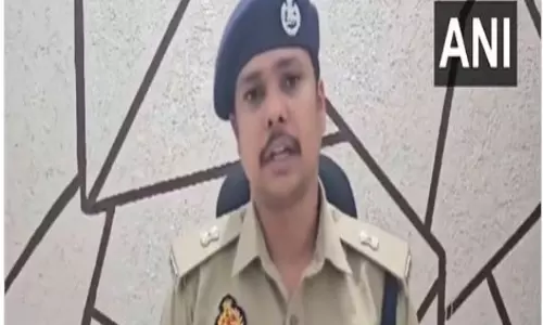 Meerut: महिला ने पति की हत्या कर शव को सीमेंट से भरे ड्रम में बंद कर दिया Meerut: महिला ने पति की हत्या कर शव को सीमेंट से भरे ड्रम में बंद कर दिया