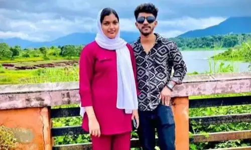 Kerala: पत्नी की चाकू घोंपकर हत्या करने के आरोप में पति गिरफ्तार Kerala: पत्नी की चाकू घोंपकर हत्या करने के आरोप में पति गिरफ्तार