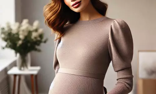 Fashion : गर्भावस्था में बॉडीकॉन ड्रेस से दिखाएं जलवा
