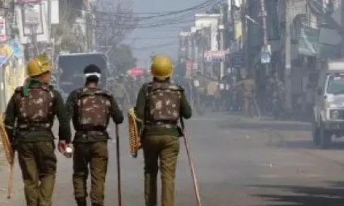 Nagpur:   स्थिति नियंत्रण में, शहर के शिक्षण केंद्र में जारी पुलिस